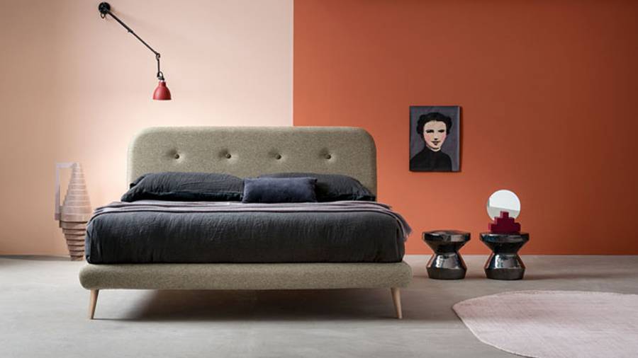 LETTO IMBOTTITO DESIGN 160x200 <br> SCONTO 50% <br><b>ADESSO CHF 780.-</B>