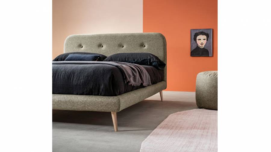LETTO IMBOTTITO DESIGN 160x200 <br> SCONTO 50% <br><b>ADESSO CHF 780.-</B>